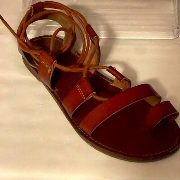 Mossimo Sandals - Picture 8 of 8